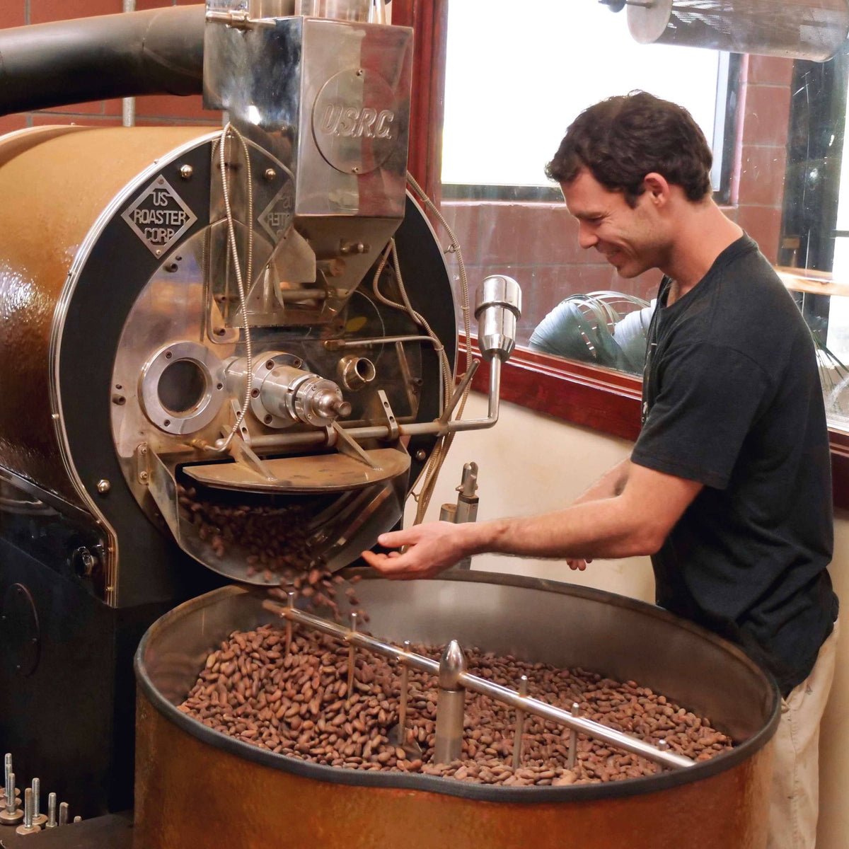 Pa&#39;akai X Sea Salt 70% Dark Chocolate Bar 60g - Hawaiian Farmers Market{